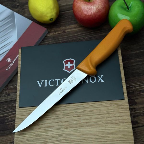 Професійний обвалювальний ніжVictorinox Swibo Boning 5.8401.16 5.8401.16 фото