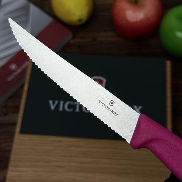 Ніж Victorinox Swiss Classic Steak & Pizza 12 см (рожевий) 67936.12Л5 фото