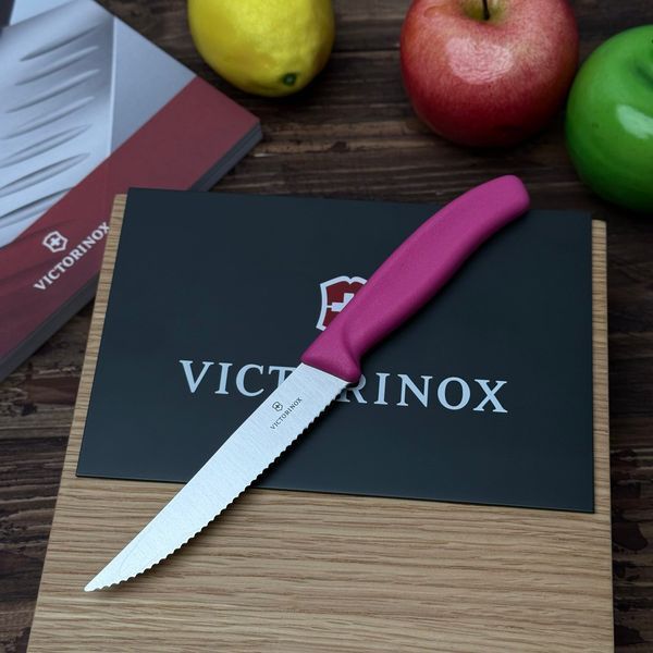 Ніж Victorinox Swiss Classic Steak & Pizza 12 см (рожевий) 67936.12Л5 фото