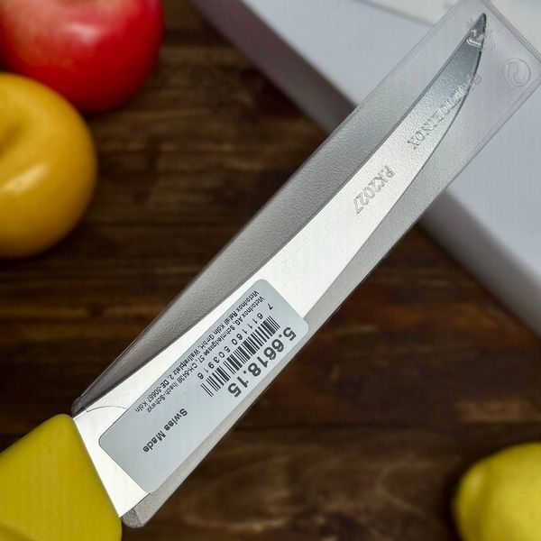 Victorinox Fibrox Boning 15 см &mdash; професійний ніж для обвалювання 5.6618.15 5.6618.15 фото